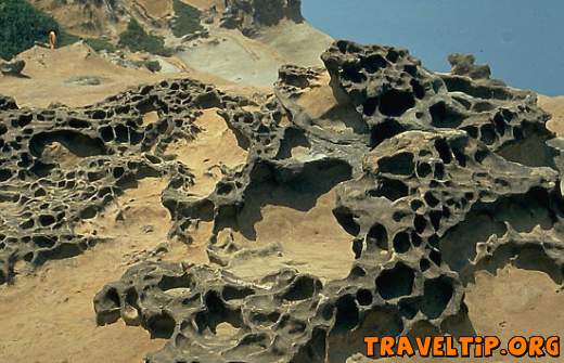 Taiwan - Taipei - Yehliu Rock Formations - 