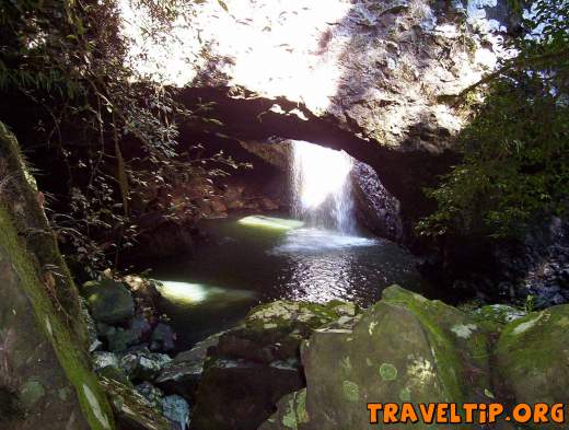 Australia - Queensland - The Natural Bridge - 