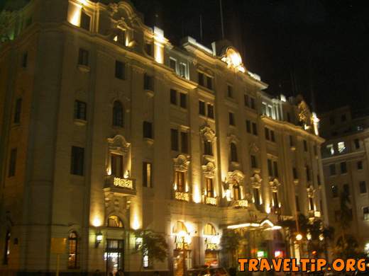 Peru - Lima - Hostels Peru - Bolivar Hotel at Lima city Plaza San Martin the second most important in Lima 
