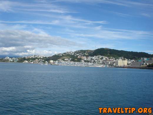 New Zealand - Wellington - One of the best natural harbours in the world - 