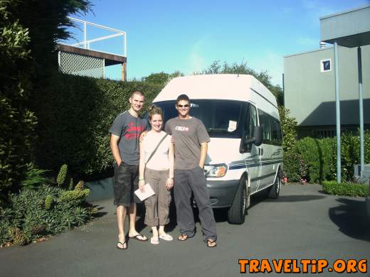 New Zealand - South Island - campervans or motorhomes - 